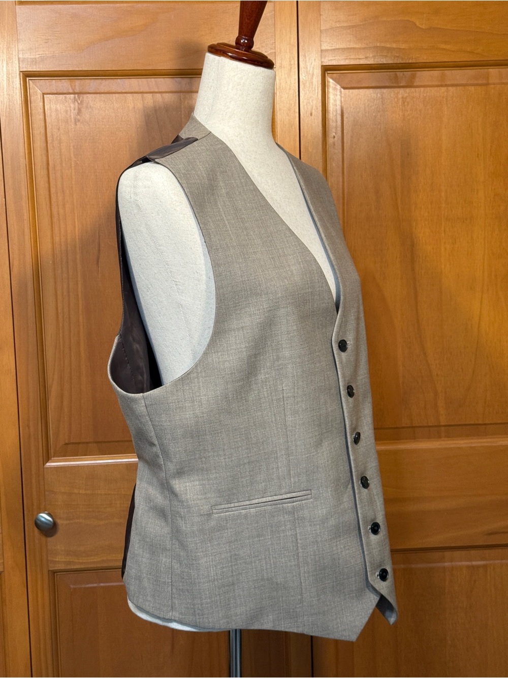 Reiss Men's Rope Regular Fit Textured Wool Vest - Picture 7 of 16